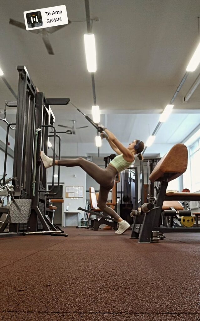 Ukrainast pärit treener Mila pilates treeningul Haapsalu jõusaalis