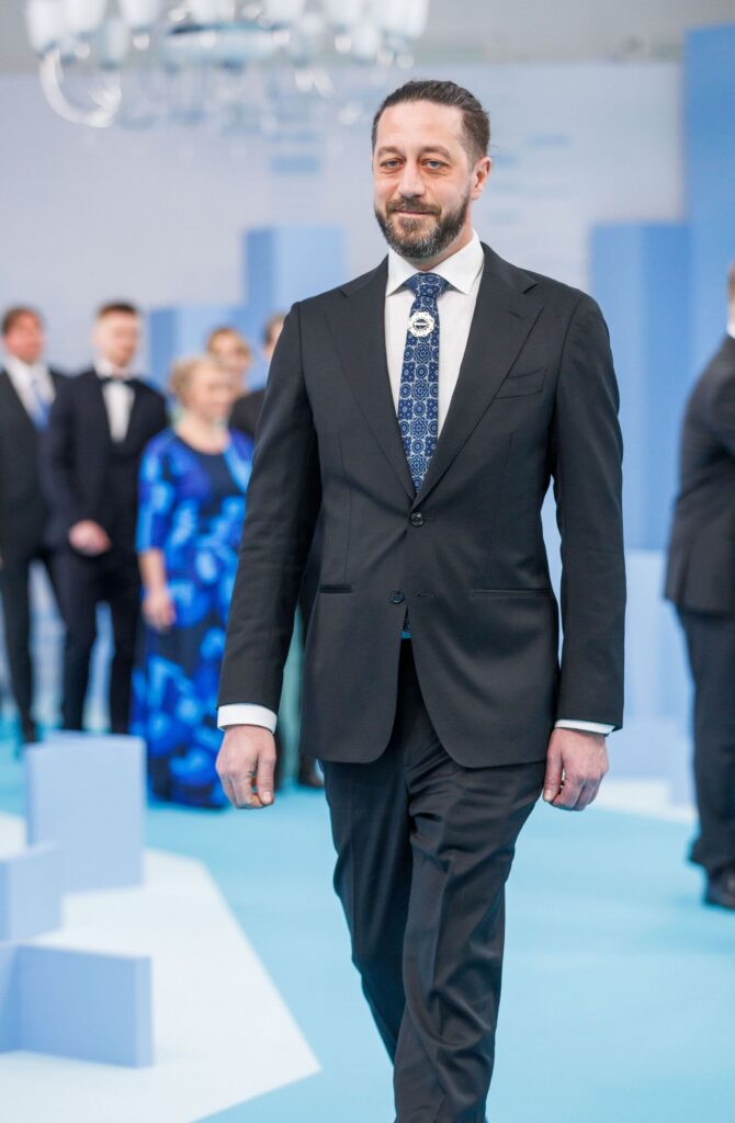 Adam Cullen ametlikul üritusel Eestis 2026, Ameeriklane Eesti ühiskonnas, Eesti presidendi tunnustus Foto: Arno Mikkor