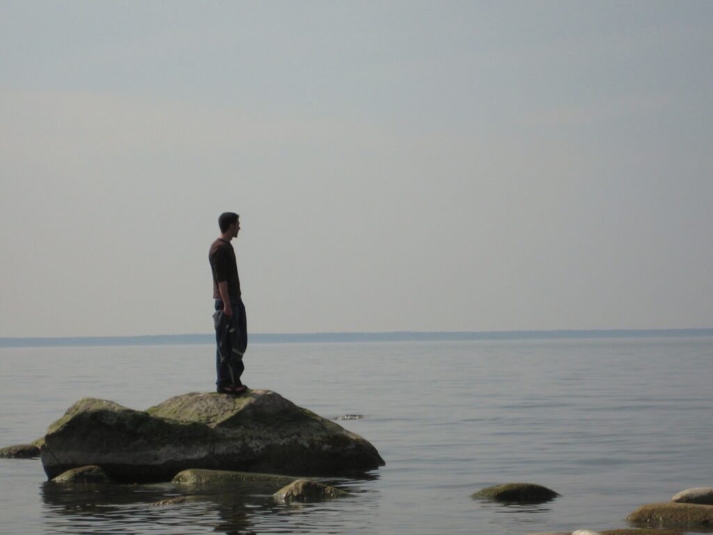Adam Cullen Haapsalu rannas 2009, elu Eestis ja eesti keele õppimine