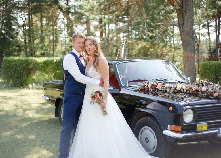 Wedding in Estonia. A family starting their new life in Haapsalu, part of integration and adaptation support in Estonia.